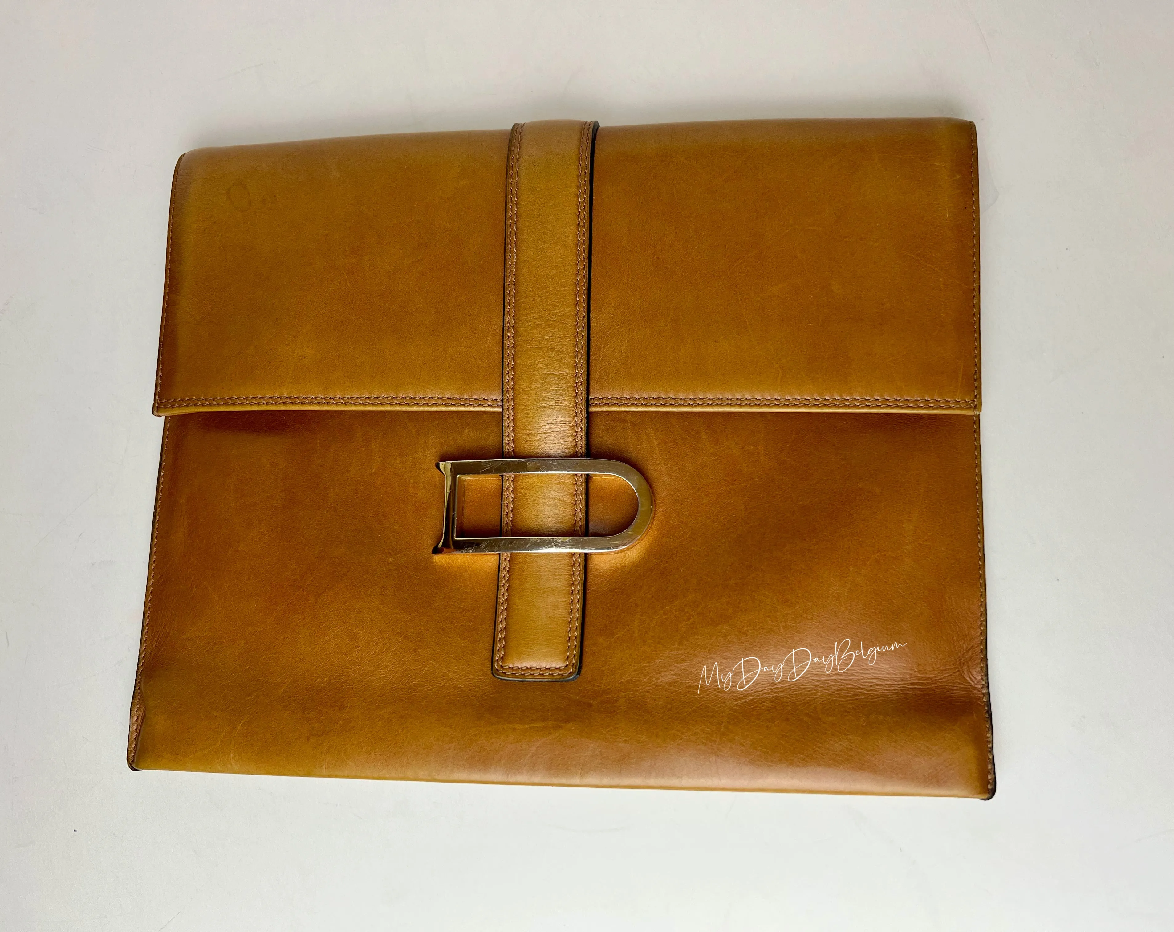 Delvaux Leonce clutch vintage 1973