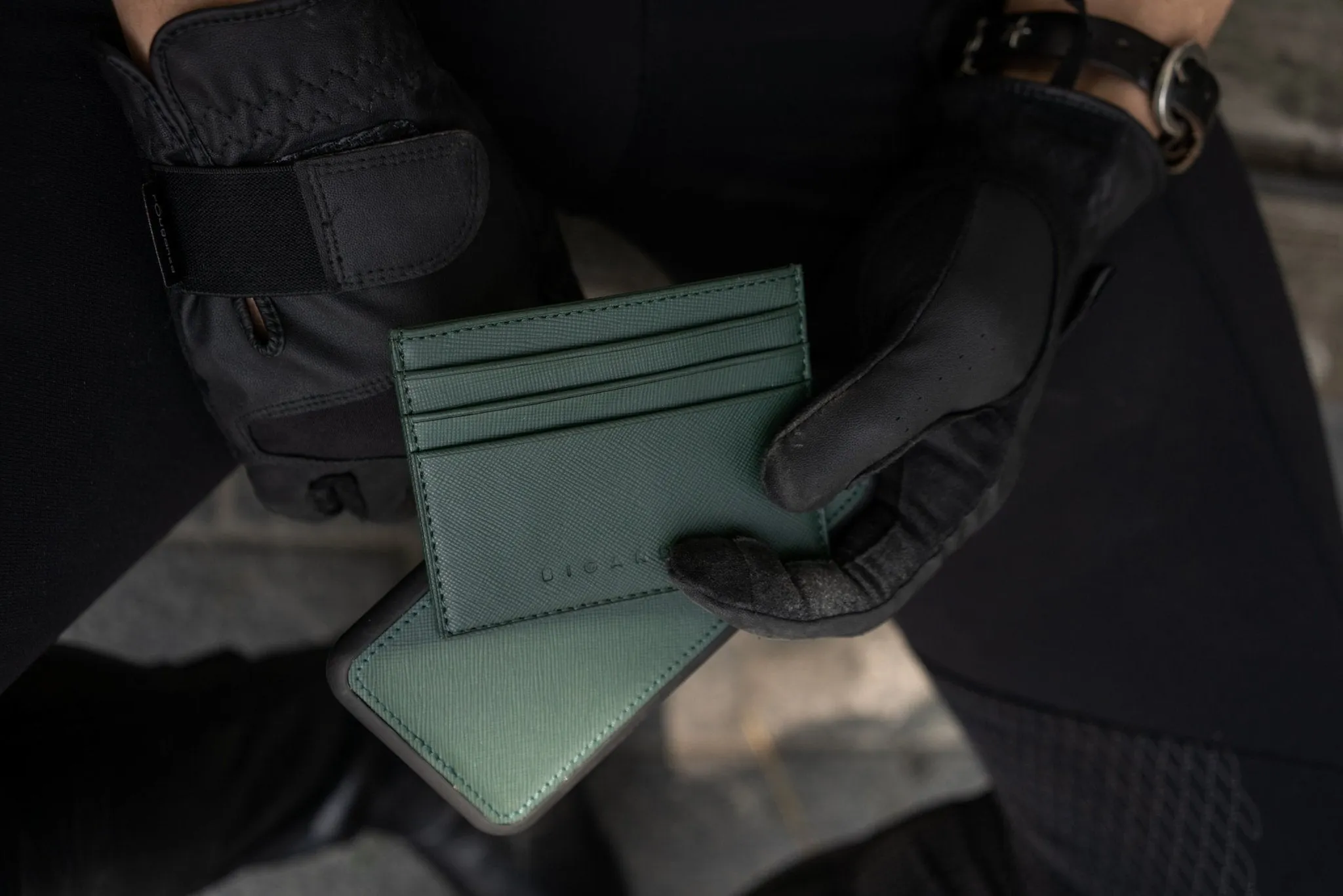 Green Unisex Saffiano Leather Card Wallet