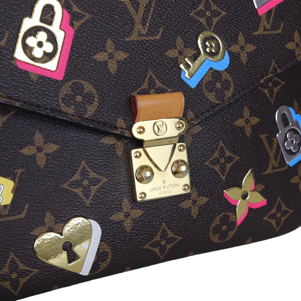 Pochette Metis Monogram Love Lock GHW