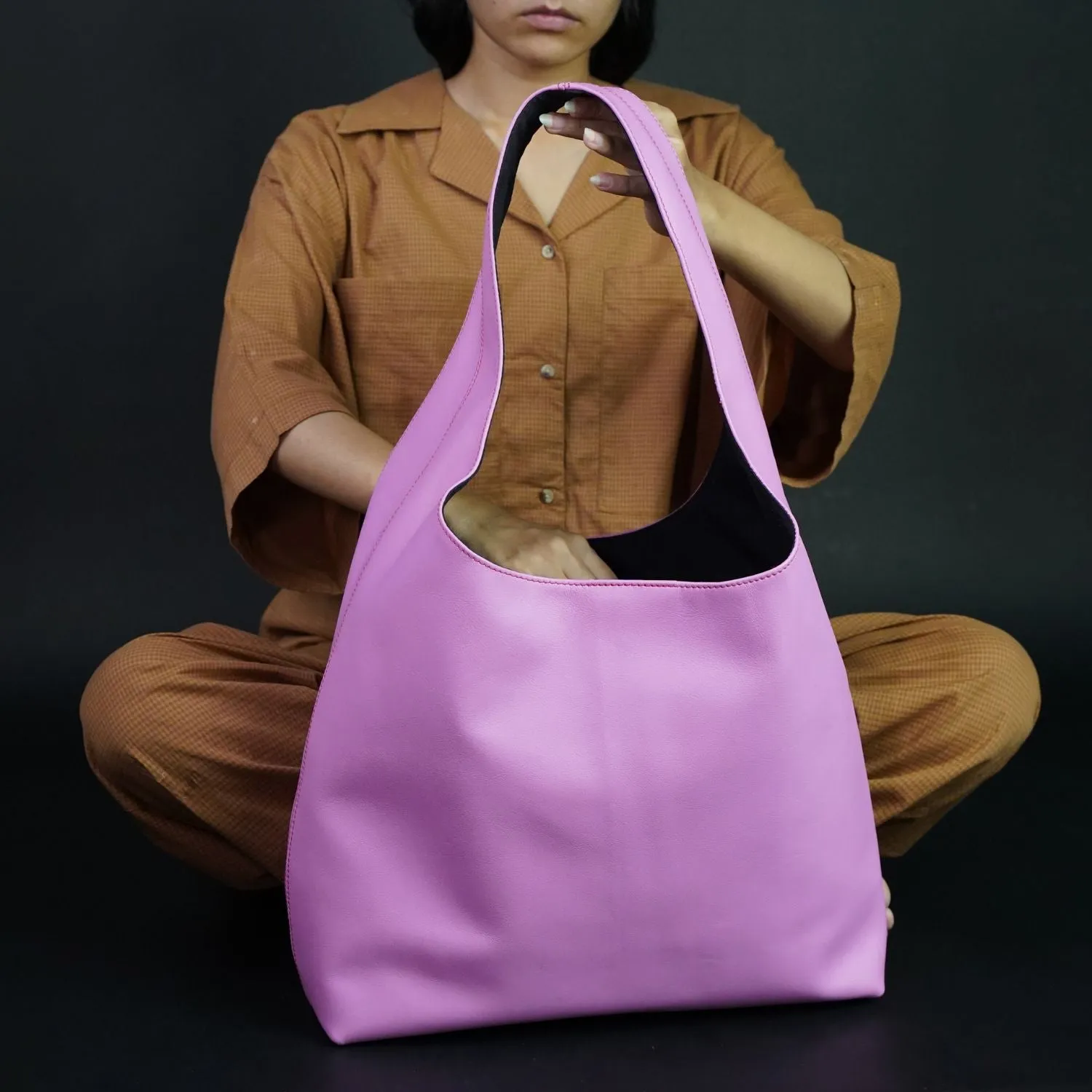 Sling Tote